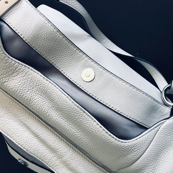 VINCE CAMUTO "Rhys" Leather Tote/Shoulder Bag Large Interior Compartments NWT - Picture 8 of 13